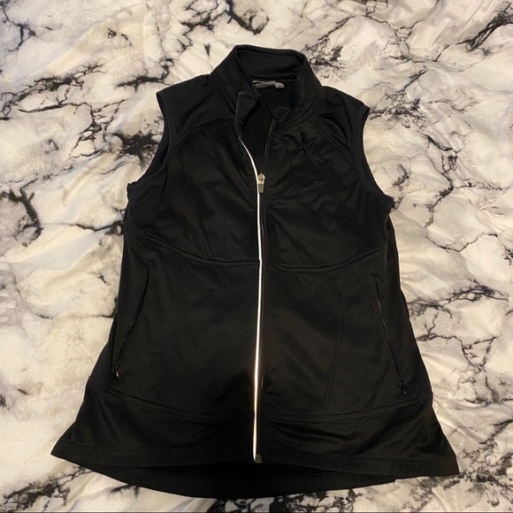 athleta running vest
